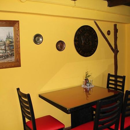 Posada De La Rosarito Hotell Brandsen Eksteriør bilde